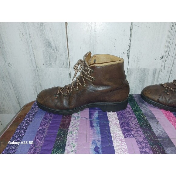 Raichle Switzerland Men Size 6.5 Women 7.5 Brown Leather Hiking Boot